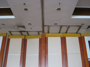 आसान ऑपरेटिंग ध्वनिरोधी स्लाइडिंग विभाजन दीवारें, बहु रंग तहखाने कक्ष विभाजक