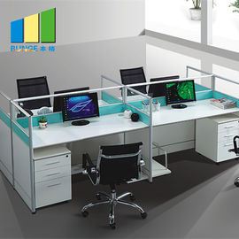 Melamine खत्म बोर्ड स्टाफ वर्कस्टेशन कार्यालय फर्नीचर एल आकार 5 साल की वारंटी