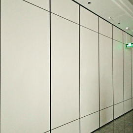 बैंक्वेट हॉल के लिए ध्वनिक लकड़ी के चल चल तह विभाजन की दीवार