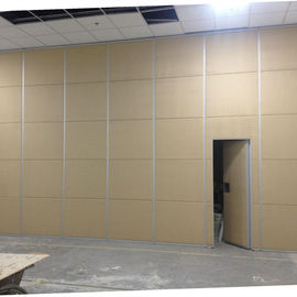 बॉलरूम के लिए जंगम कार्यालय लकड़ी के प्रोफाइल एल्यूमीनियम फिसलने वाली दीवार विभाजन
