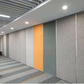 नि: शुल्क डिजाइन के साथ 100 मिमी साउंडप्रूफ फोल्डेबल कमरे ध्वनिक विभाजन की दीवार