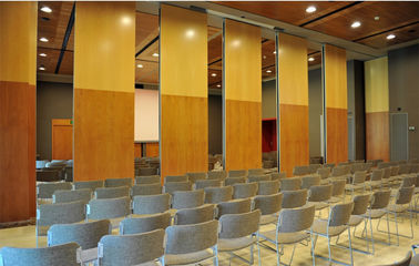एमडीएफ एल्यूमीनियम फ्रेम जंगम विभाजन सम्मेलन केंद्र के लिए लकड़ी डिवाइडर दीवारें