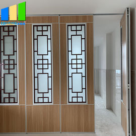 ग्रिल ग्लास डिजाइन के साथ एल्यूमीनियम फ्रेम जंगम विभाजन दीवार