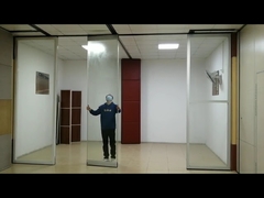 स्लाइडिंग ग्लास विभाजन दीवार