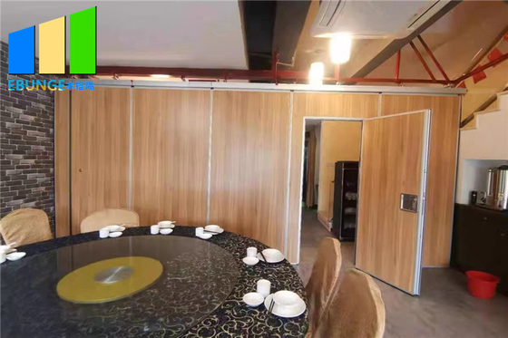 फाइव स्टार होटल के लिए रेस्तरां कक्ष लकड़ी अस्थायी ध्वनि सबूत विभाजन दीवार